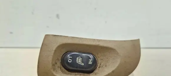 Chrysler 300M Seat heating switch 04685607Aa