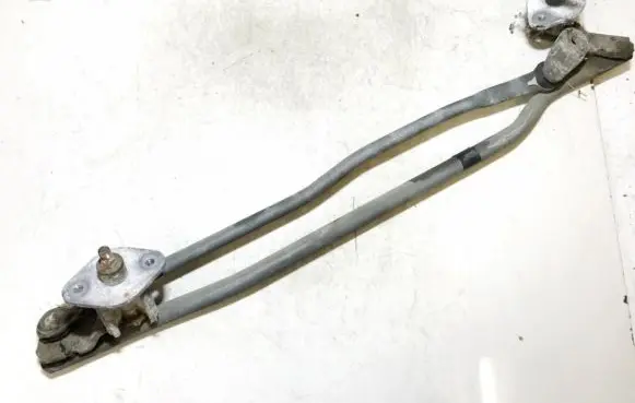 Mazda 626 Front wiper linkage and motor