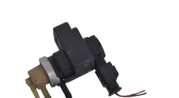 Peugeot RCZ Turbo solenoid valve 7595372