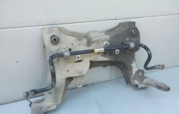 Renault Scenic III - Grand scenic III Front subframe 546110013R