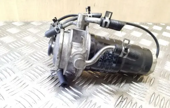 Toyota Avensis T270 Mechanical fuel pump 233000R050