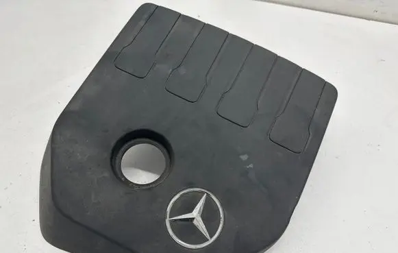 Mercedes-Benz A W177 Engine cover (trim) A2820101000