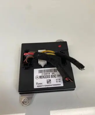 Mercedes-Benz E W211 Comfort/convenience module 2115452132