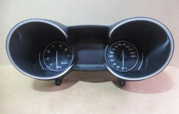 Alfa Romeo Stelvio Speedometer (instrument cluster) 50554657