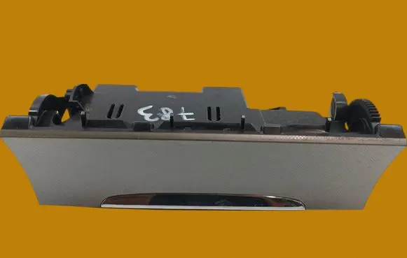 Volkswagen PASSAT B6 Car ashtray 3C0863284