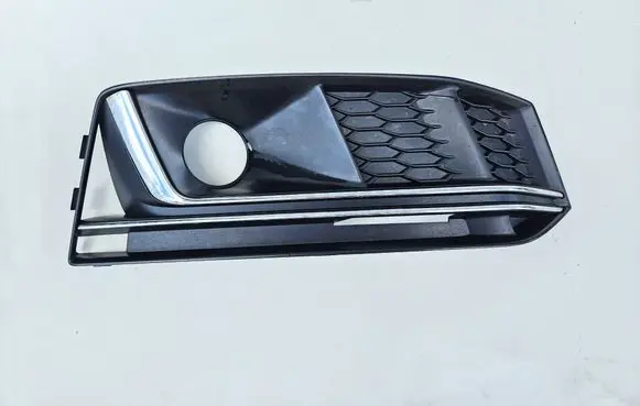 Audi A4 S4 B9 Front fog light trim/grill 8W0807682G