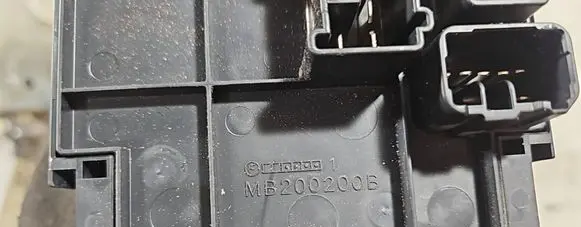 Subaru Outback Fuse module 82241AG060 803226