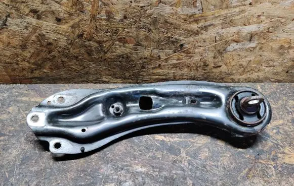 Chrysler 200 Rear suspension control arm 415AF1229