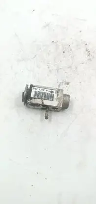 Mercedes-Benz A W169 Air conditioning (A/C) expansion valve 1718300184