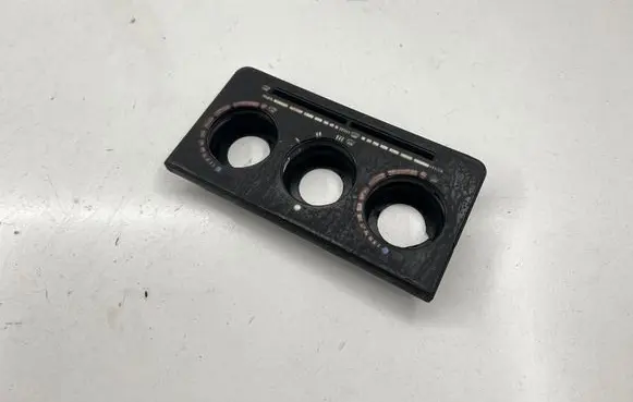 Mercedes-Benz W123 Climate control/heater control trim