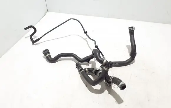 Audi A5 Engine coolant pipe/hose 8B3122109AF