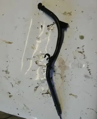 BMW 5 F10 F11 Oil level dip stick 781049202