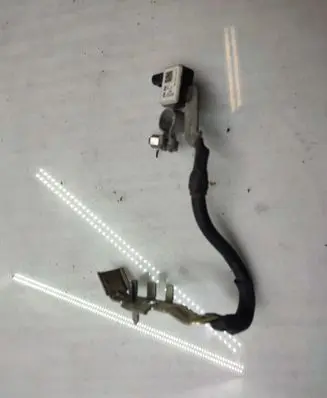 Audi A3 S3 8V Negative earth cable (battery) 5Q0915101H