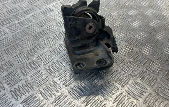 Toyota Avensis T270 Gearbox mount
