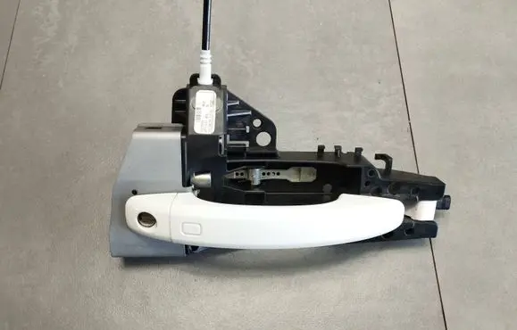 Audi A5 Sportback 8TA Front door exterior handle 8T01837885