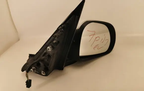 Fiat 500L Front door electric wing mirror