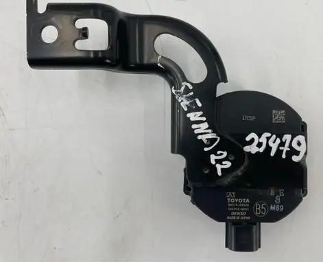 Toyota Sienna XL40 IV Alarm system siren 8657045040
