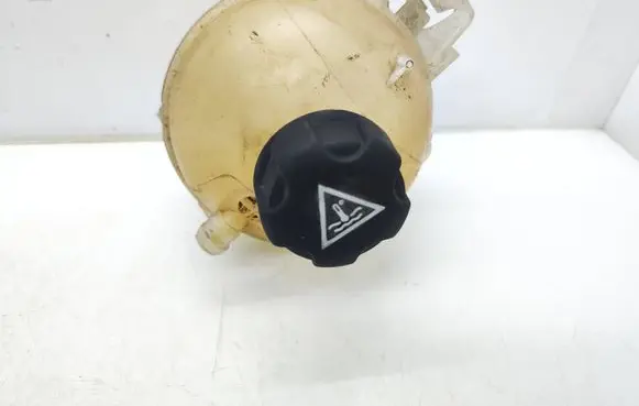 Citroen Berlingo Coolant expansion tank/reservoir 9678514680 9678125980 9678125880