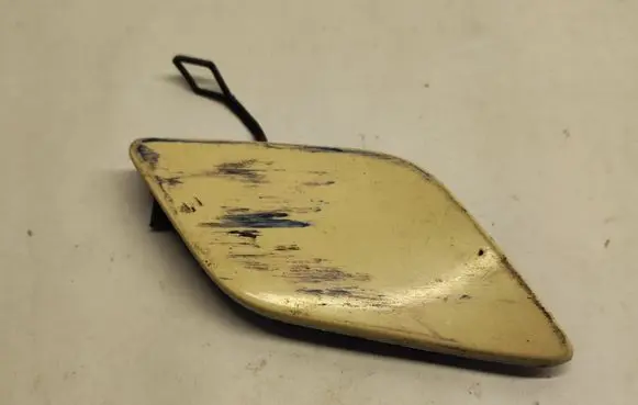 Mercedes-Benz E W212 Front tow hook cap/cover A2128850126