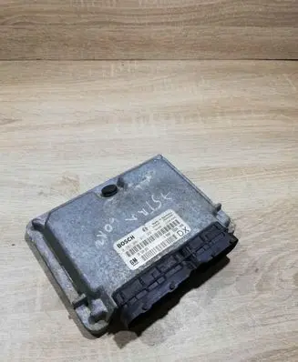 Opel Astra G Engine control unit/module ECU 0281001971 09180353
