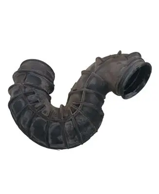 Coolant pipe/hose