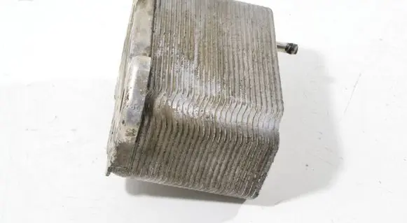 Porsche 911 996 Engine oil radiator 996107025