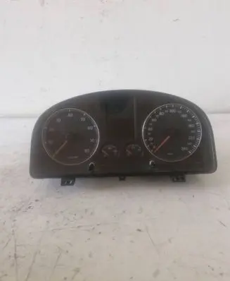 Volkswagen Caddy Speedometer (instrument cluster)