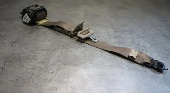 Jeep Commander Front seatbelt