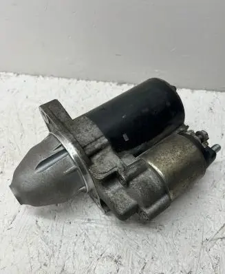 Mercedes-Benz C W204 Starter motor A0051513901 0000107406