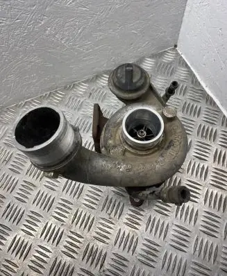 Mitsubishi Carisma Turbo 770010886