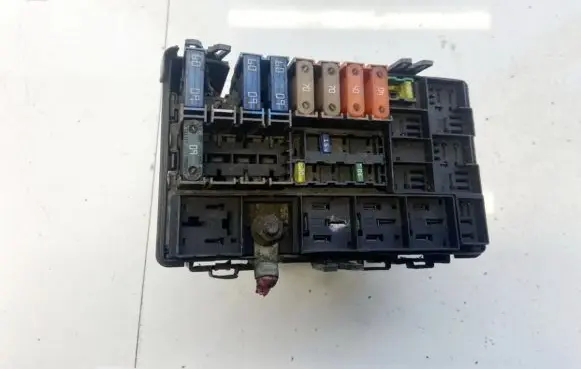 Renault Espace - Grand espace IV Fuse box set 8200276461