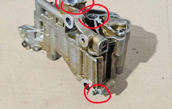 BMW X5 F15 Oil pump 7613549 91057 910578