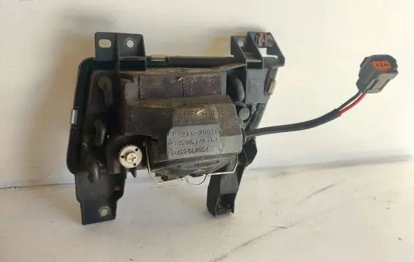 Mazda Premacy Front fog light 082162005r