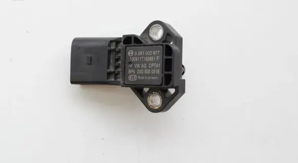 Audi A5 8T 8F Air pressure sensor 03G906051