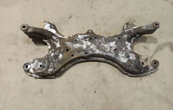 Toyota Avensis T250 Front subframe 