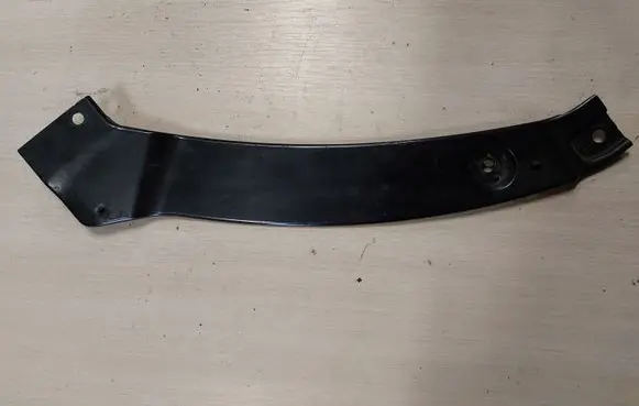 Volkswagen Tiguan Radiator support slam panel bracket 5N0806929A