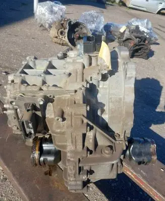 Toyota Yaris Automatic gearbox 3090052010 1NZFXE 130906a0183