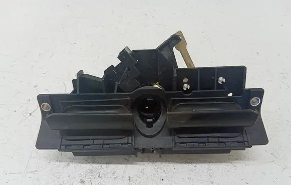 Audi A3 S3 8L Loading door exterior handle 8D9827565A