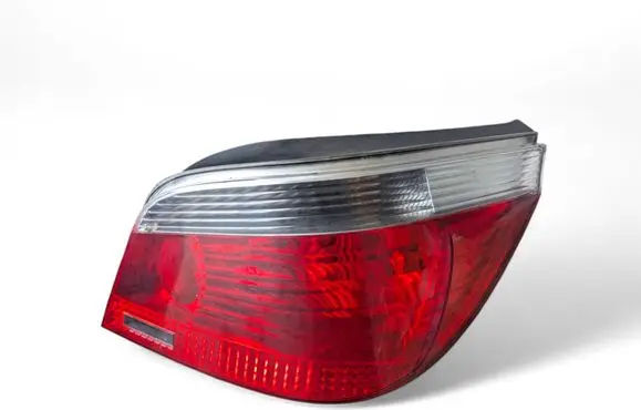 BMW 5 E60 E61 Rear/tail lights 2VP008679-067 6910768