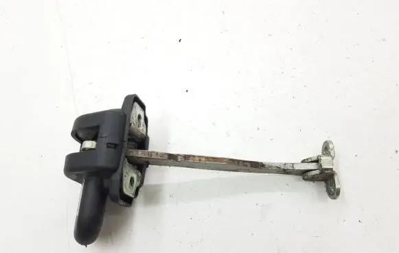 Maserati Quattroporte Front door check strap stopper 3261G