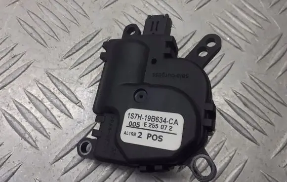 Ford Focus A/C air flow flap actuator/motor 1S7H-19B634-CA