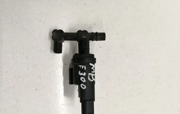 Mercedes-Benz E W210 Turbo solenoid valve 48B43625A