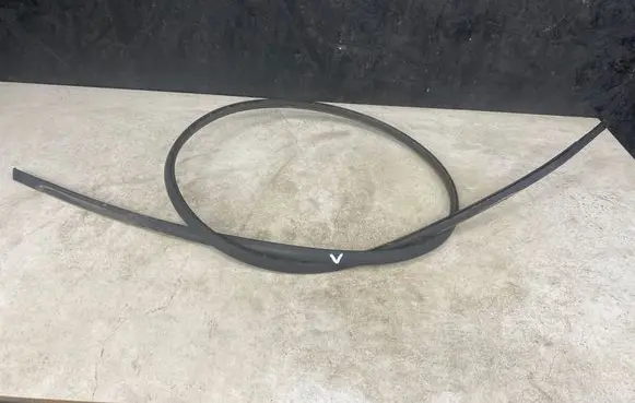 Toyota Avensis T250 Roof trim bar molding cover