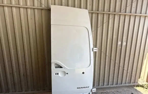 Renault Master III Back/rear loading door