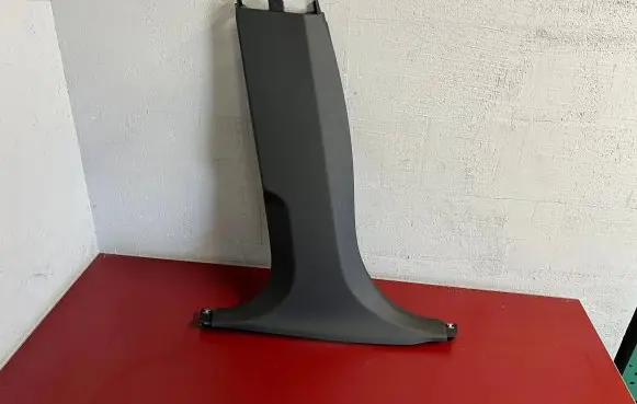 BMW X1 U11 (B) pillar trim (bottom) 9462133 51439462133