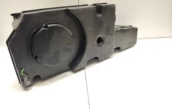 Audi Q7 4M Subwoofer speaker 4M0035621