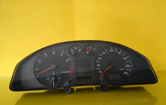 Audi A4 S4 B5 8D Speedometer (instrument cluster) 8D0919861C 110008884002