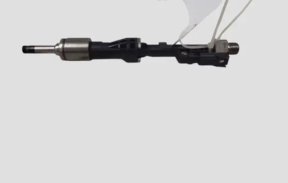 BMW 5 F10 F11 Fuel injector 756860713 0261500063