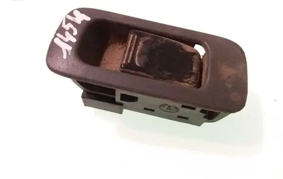 Suzuki Grand Vitara I Electric window control switch