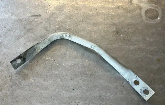 Renault Captur Headlight/headlamp mounting bracket 625B42288R
